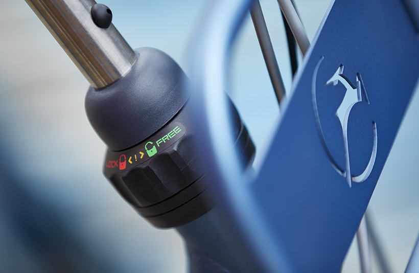 De unieke voor- en achterdrager benadrukken de stoere looks van deze transportfiets.